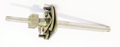 [71348216010] Eje De Distribuidor Complpleto